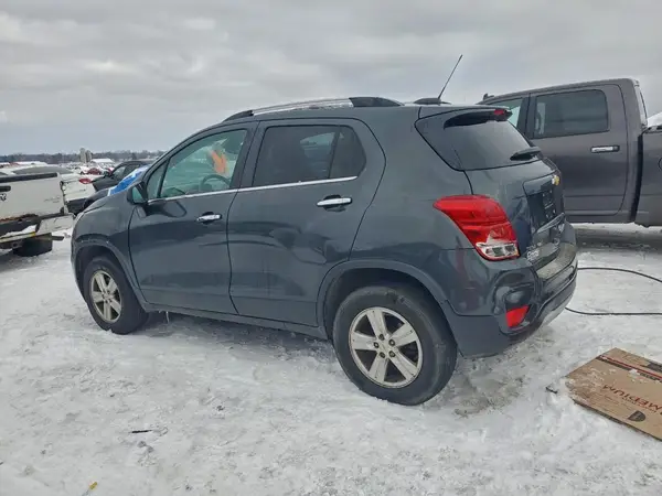 KL7CJPSB9HB156617 2017 CHEVROLET TRAX - Image 2