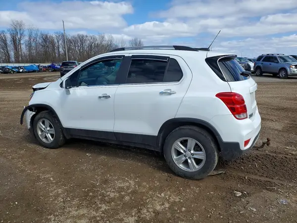 KL7CJPSB9HB184093 2017 CHEVROLET TRAX - Image 2