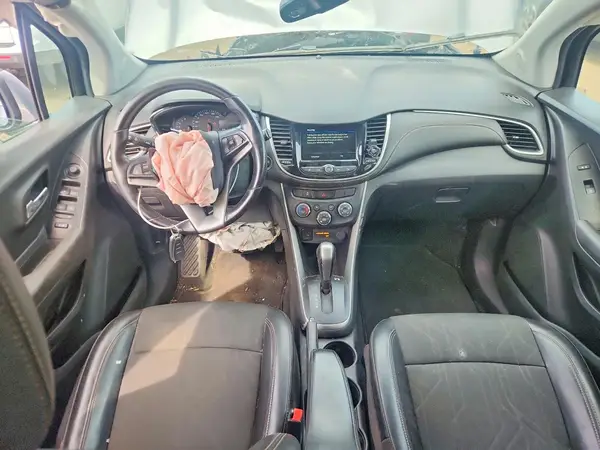 KL7CJPSB9KB717745 2019 CHEVROLET TRAX - Image 8