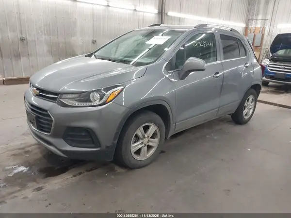 KL7CJPSB9KB746436 2019 CHEVROLET TRAX - Image 2
