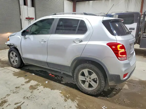 KL7CJPSB9KB783826 2019 CHEVROLET TRAX - Image 2
