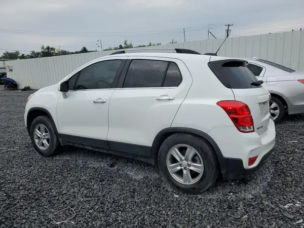 KL7CJPSB9KB807445 2019 CHEVROLET TRAX - Image 2