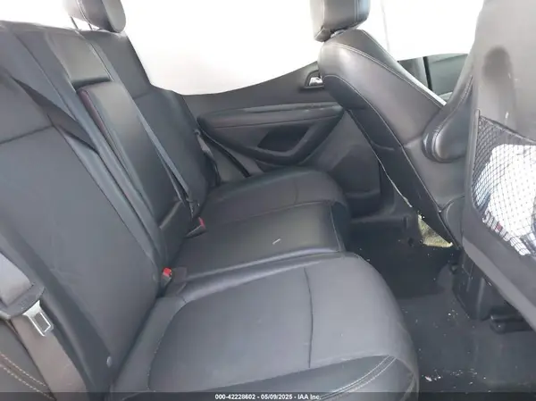 KL7CJPSB9KB823757 2019 CHEVROLET TRAX - Image 8