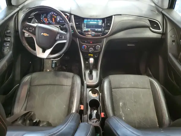 KL7CJPSB9KB826643 2019 CHEVROLET TRAX - Image 8