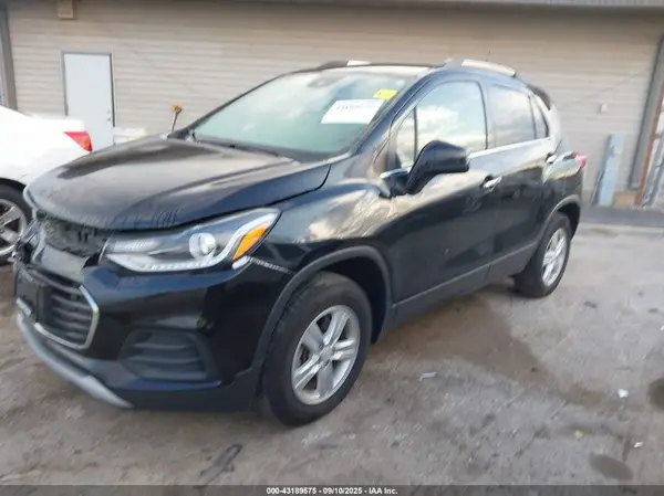 KL7CJPSB9KB837481 2019 CHEVROLET TRAX - Image 2