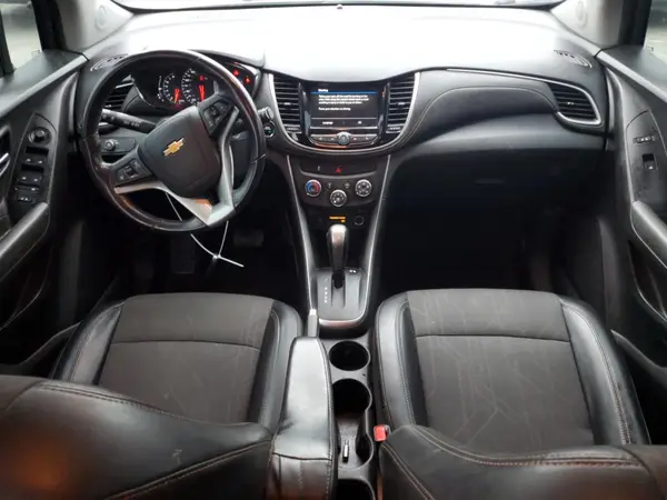 KL7CJPSB9KB839697 2019 CHEVROLET TRAX - Image 8