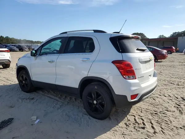 KL7CJPSB9KB858105 2019 CHEVROLET TRAX - Image 2