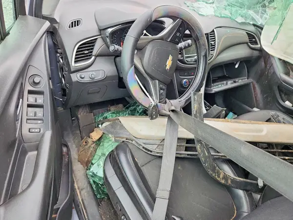 KL7CJPSB9KB897244 2019 CHEVROLET TRAX - Image 8