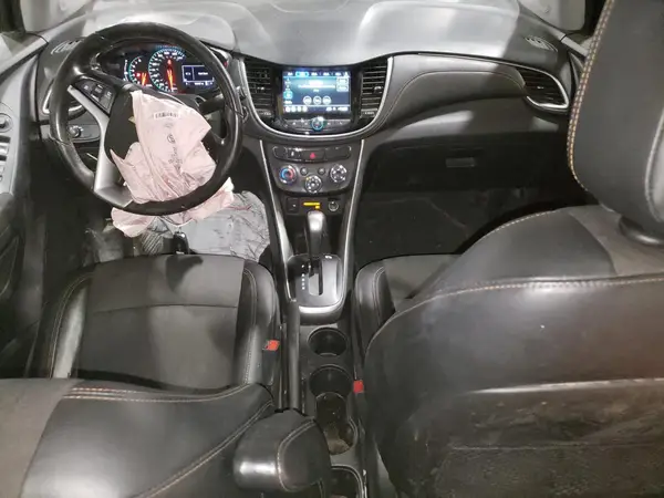 KL7CJPSB9KB918643 2019 CHEVROLET TRAX - Image 8