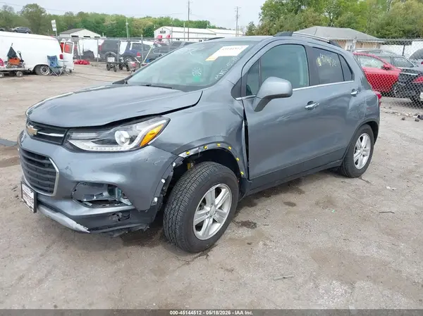 KL7CJPSB9KB928475 2019 CHEVROLET TRAX - Image 2