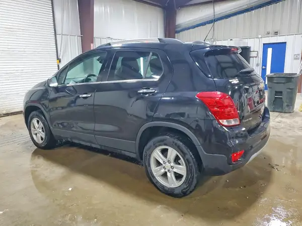 KL7CJPSB9LB000120 2020 CHEVROLET TRAX - Image 2