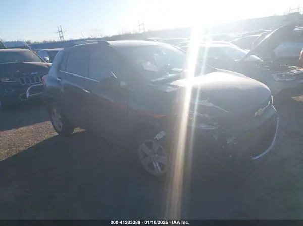 KL7CJPSB9LB001171 2020 CHEVROLET TRAX - Image 1