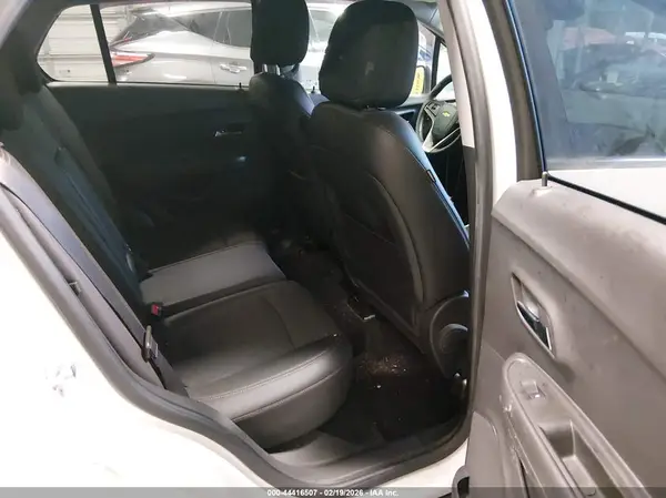 KL7CJPSB9LB001977 2020 CHEVROLET TRAX - Image 8