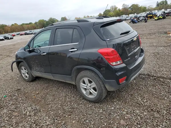 KL7CJPSB9LB004619 2020 CHEVROLET TRAX - Image 2