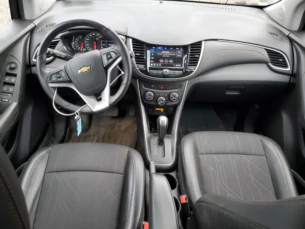 KL7CJPSB9LB004619 2020 CHEVROLET TRAX - Image 8