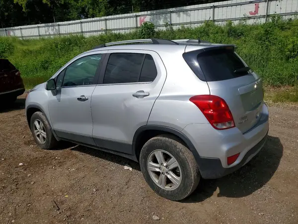 KL7CJPSB9LB025146 2020 CHEVROLET TRAX - Image 2