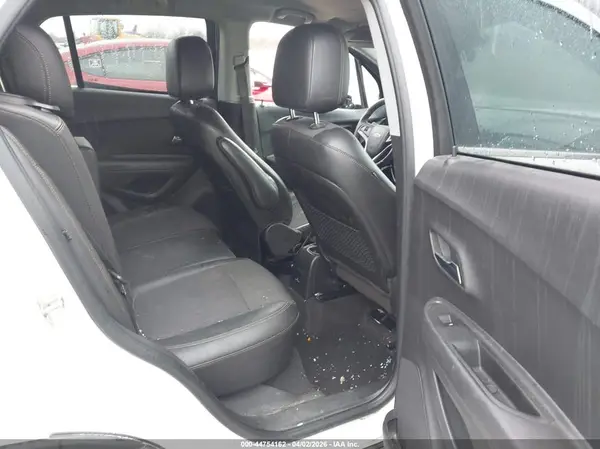KL7CJPSB9LB036678 2020 CHEVROLET TRAX - Image 8