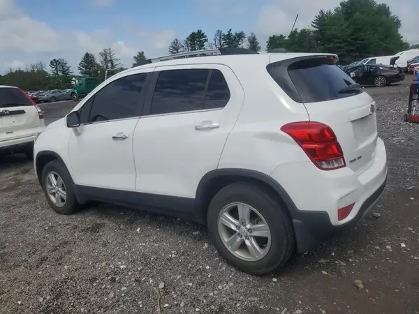 KL7CJPSB9LB056686 2020 CHEVROLET TRAX - Image 2