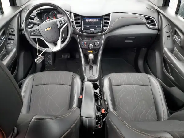 KL7CJPSB9LB061838 2020 CHEVROLET TRAX - Image 8