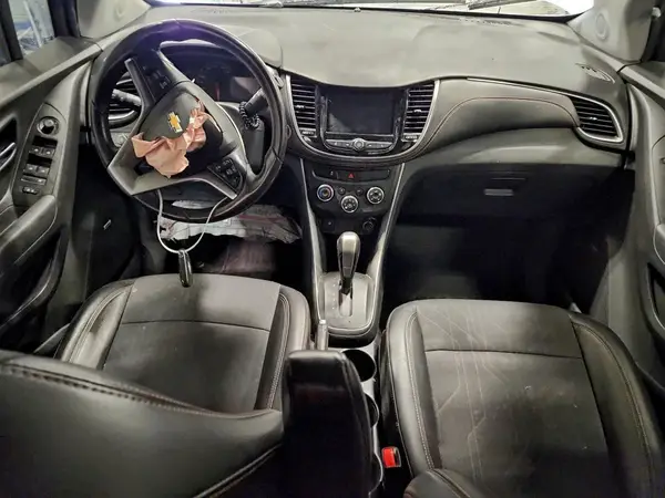 KL7CJPSB9LB324121 2020 CHEVROLET TRAX - Image 8