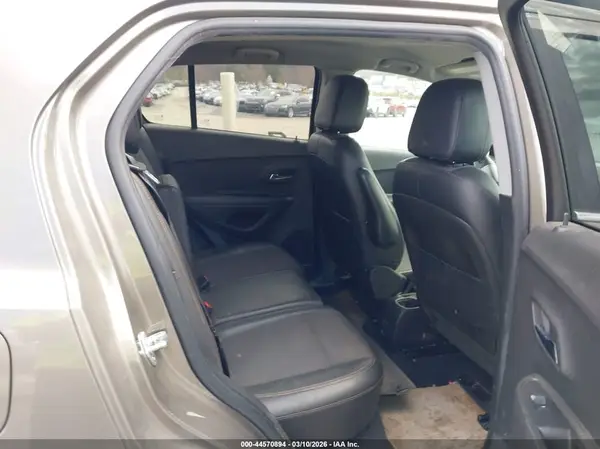 KL7CJPSB9LB333188 2020 CHEVROLET TRAX - Image 8