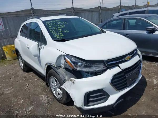 KL7CJPSB9LB347687 2020 CHEVROLET TRAX - Image 1