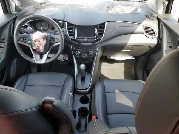 KL7CJPSB9MB326050 2021 CHEVROLET TRAX - Image 8