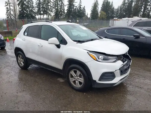 KL7CJPSB9MB331460 2021 CHEVROLET TRAX - Image 1
