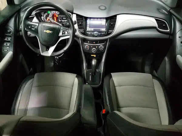 KL7CJPSB9MB343656 2021 CHEVROLET TRAX - Image 8