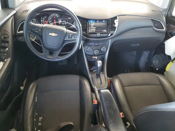 KL7CJPSB9MB345732 2021 CHEVROLET TRAX - Image 8