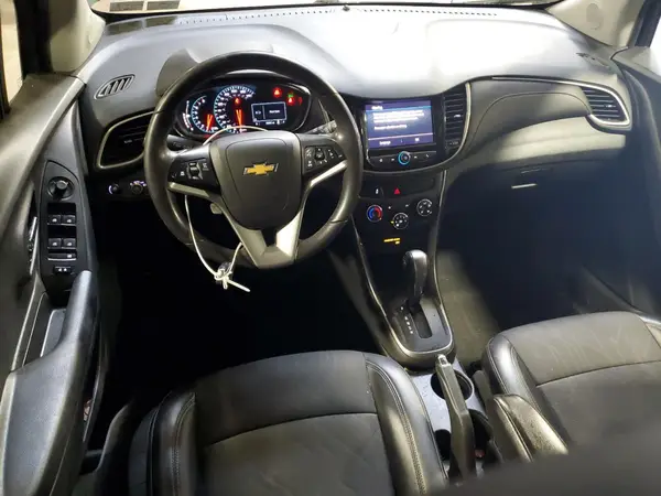 KL7CJPSB9MB350087 2021 CHEVROLET TRAX - Image 8