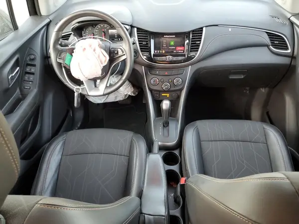 KL7CJPSB9MB357377 2021 CHEVROLET TRAX - Image 8