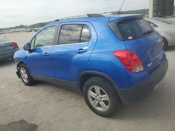 KL7CJPSBXGB571900 2016 CHEVROLET TRAX - Image 2