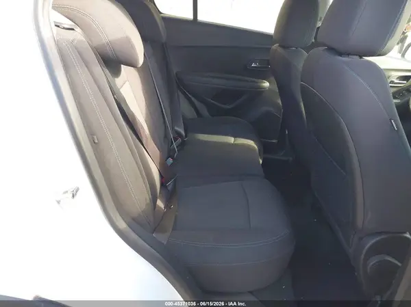 KL7CJPSBXGB608766 2016 CHEVROLET TRAX - Image 8
