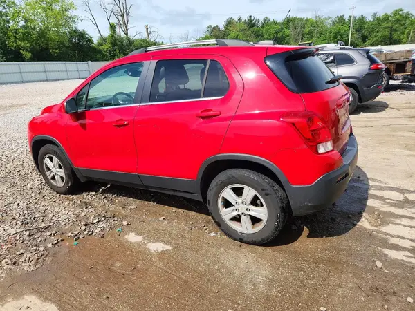 KL7CJPSBXGB619038 2016 CHEVROLET TRAX - Image 2