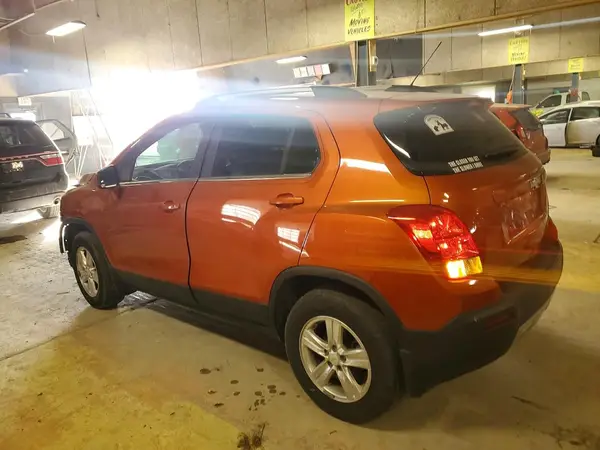 KL7CJPSBXGB651083 2016 CHEVROLET TRAX - Image 2