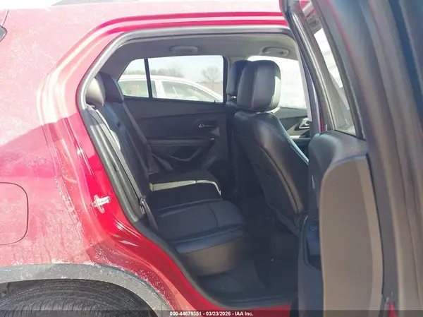 KL7CJPSBXGB653593 2016 CHEVROLET TRAX - Image 8
