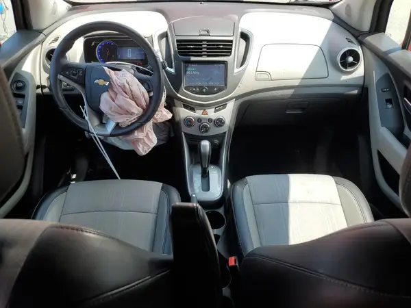 KL7CJPSBXGB691003 2016 CHEVROLET TRAX - Image 8