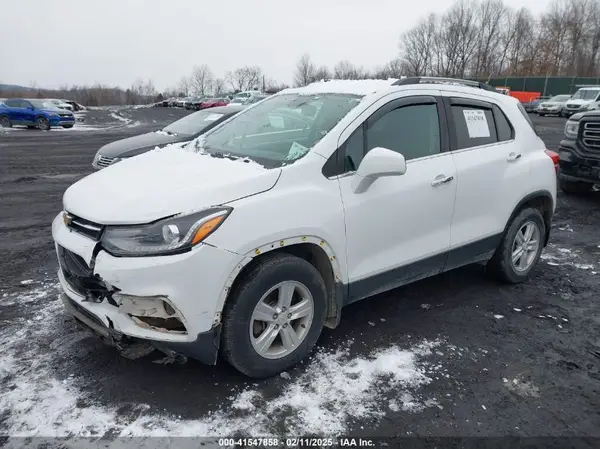 KL7CJPSBXHB170042 2017 CHEVROLET TRAX - Image 2