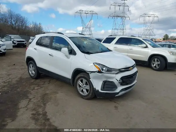 KL7CJPSBXHB215447 2017 CHEVROLET TRAX - Image 1