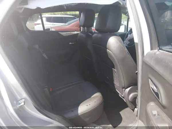 KL7CJPSBXHB224889 2017 CHEVROLET TRAX - Image 8