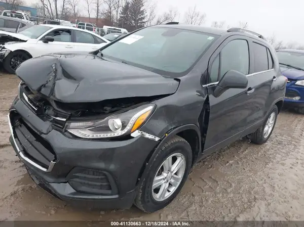 KL7CJPSBXHB254961 2017 CHEVROLET TRAX - Image 2
