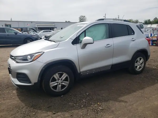 KL7CJPSBXJB510358 2018 CHEVROLET TRAX - Image 1