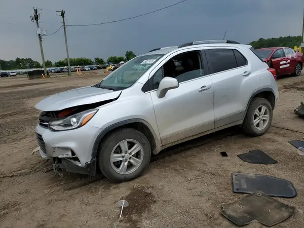 KL7CJPSBXJB558233 2018 CHEVROLET TRAX - Image 1
