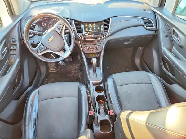 KL7CJPSBXKB815859 2019 CHEVROLET TRAX - Image 8