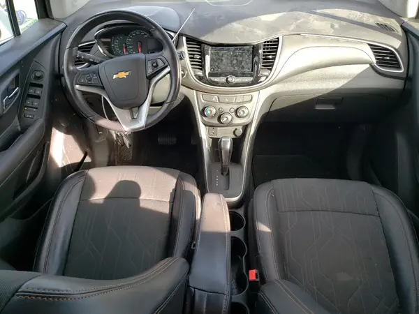 KL7CJPSBXKB822231 2019 CHEVROLET TRAX - Image 8