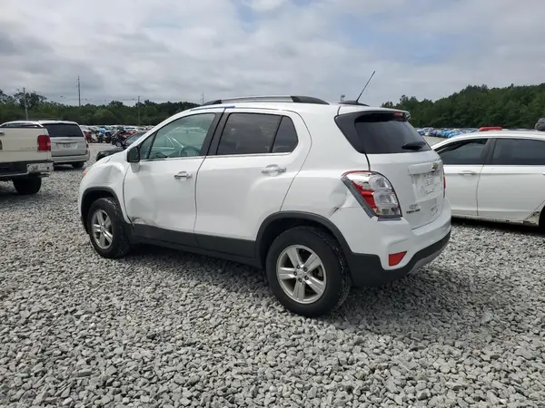 KL7CJPSBXKB827865 2019 CHEVROLET TRAX - Image 2
