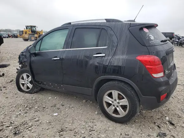 KL7CJPSBXKB844214 2019 CHEVROLET TRAX - Image 2