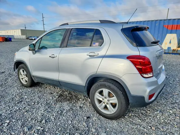 KL7CJPSBXKB859960 2019 CHEVROLET TRAX - Image 2