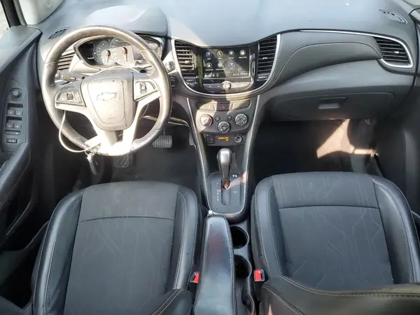 KL7CJPSBXKB866844 2019 CHEVROLET TRAX - Image 8